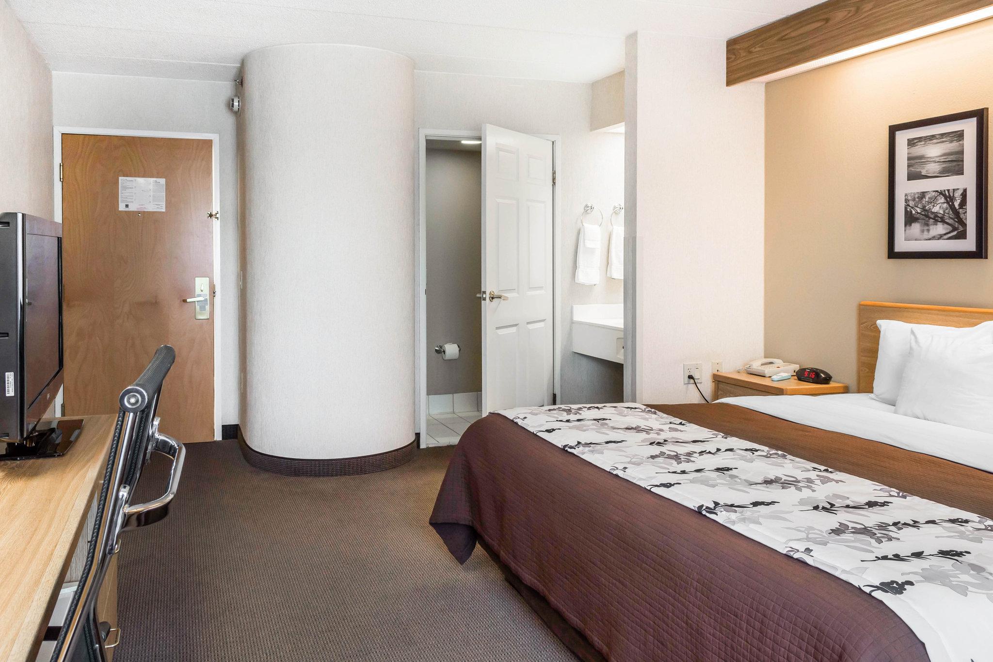 Inn Spark By Hilton - Area & Hwy 460 3*